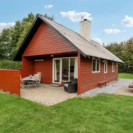 Vakantiehuis 2 Bedroom Amazing In *