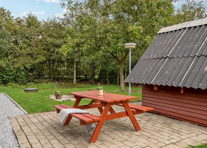 2 Bedroom Amazing In Hemmet